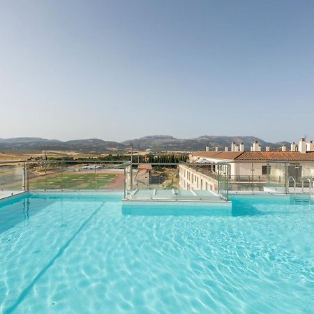 Apartamentos Martalia Aticos Deluxe รอนดา ภายนอก รูปภาพ