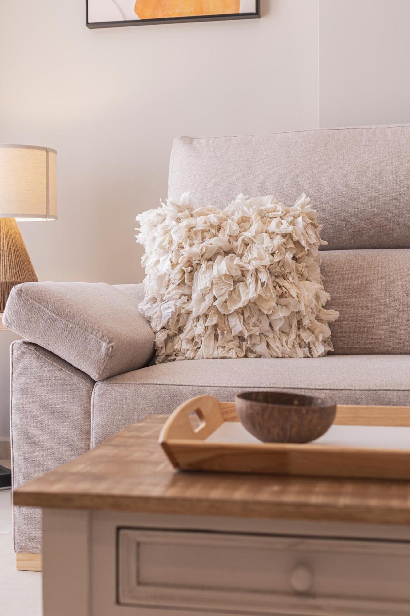 Apartamentos Martalia Aticos Deluxe รอนดา ภายนอก รูปภาพ