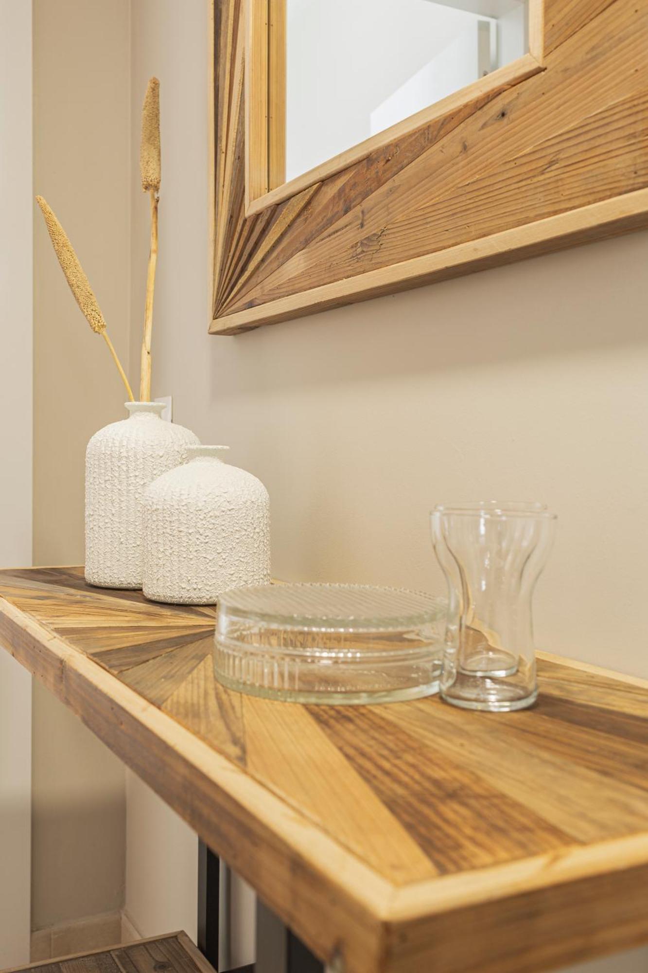 Apartamentos Martalia Aticos Deluxe รอนดา ภายนอก รูปภาพ