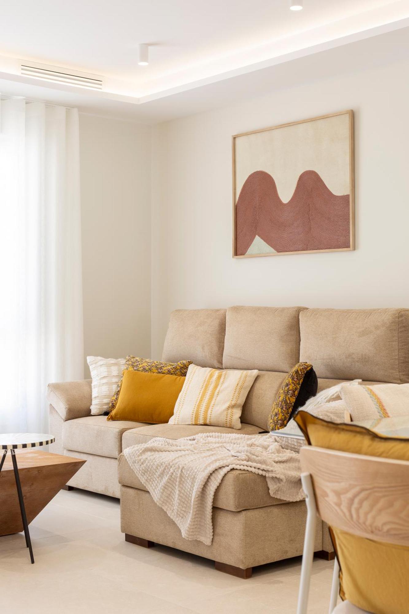Apartamentos Martalia Aticos Deluxe รอนดา ภายนอก รูปภาพ