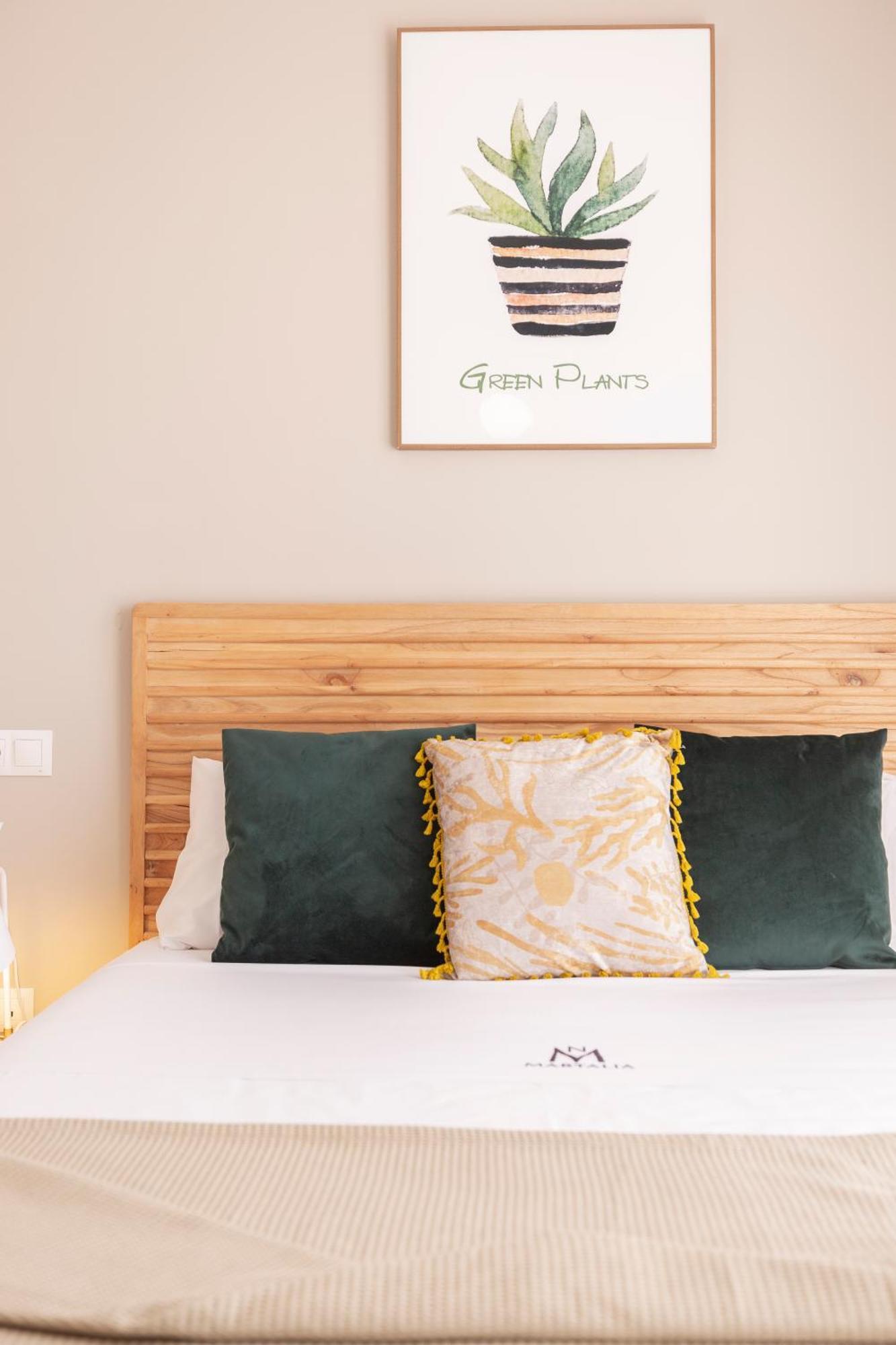 Apartamentos Martalia Aticos Deluxe รอนดา ภายนอก รูปภาพ