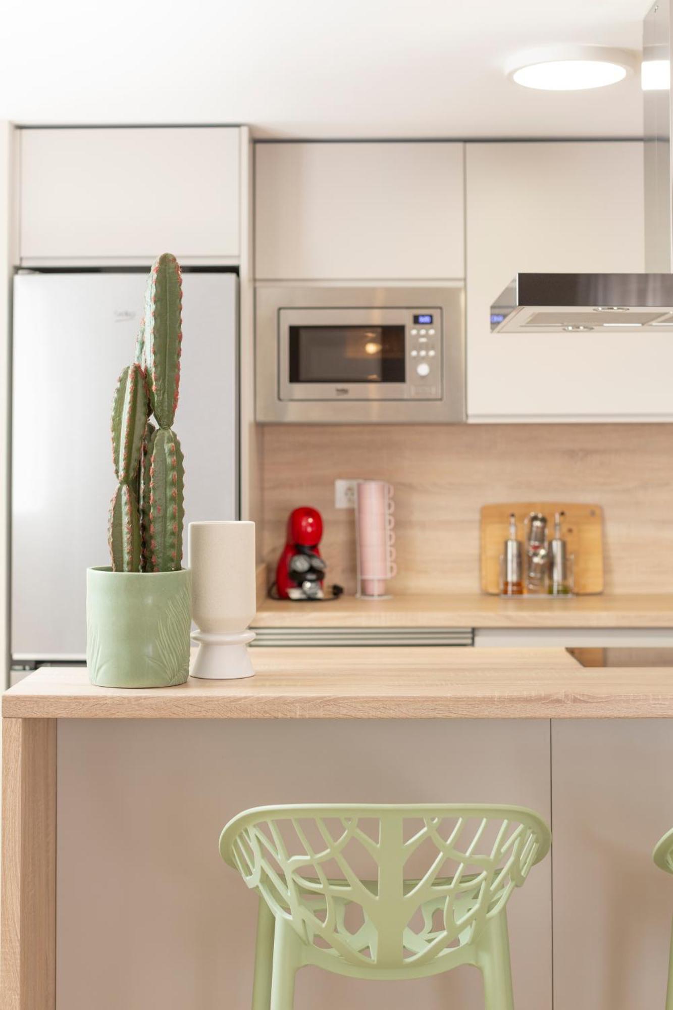 Apartamentos Martalia Aticos Deluxe รอนดา ภายนอก รูปภาพ