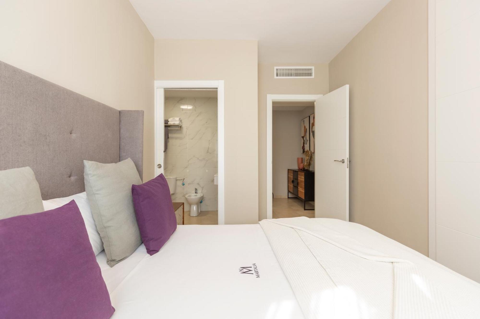 Apartamentos Martalia Aticos Deluxe รอนดา ภายนอก รูปภาพ