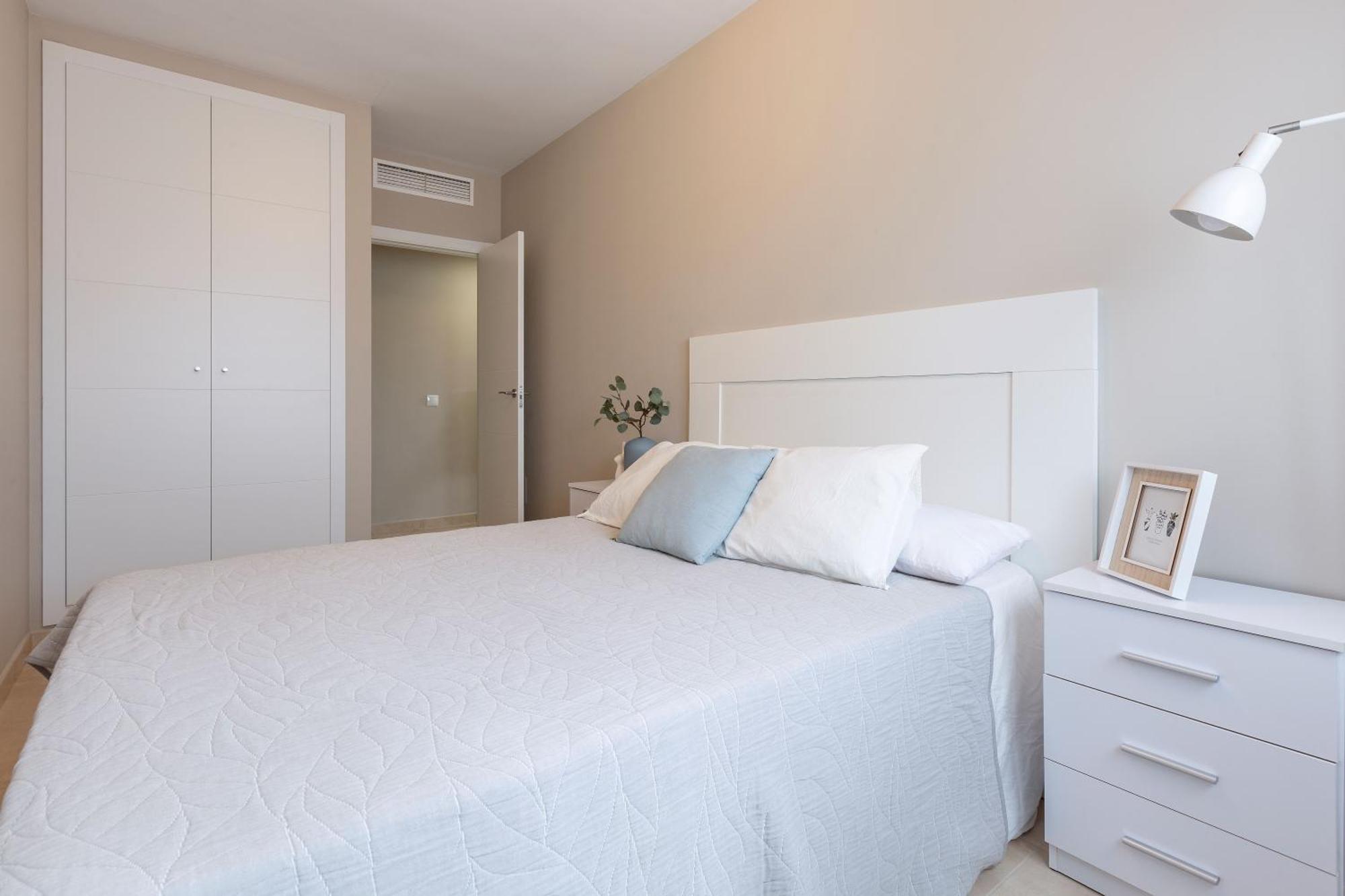 Apartamentos Martalia Aticos Deluxe รอนดา ภายนอก รูปภาพ